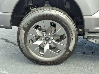 2022 Ford F-150 Lightning Lariat