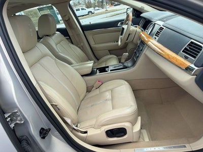 2009 Lincoln MKS Base