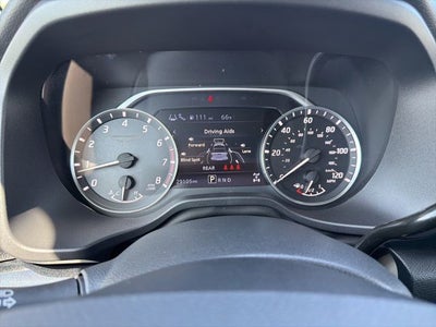 2022 Nissan Titan SV