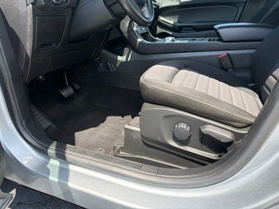 2022 Ford Edge SE
