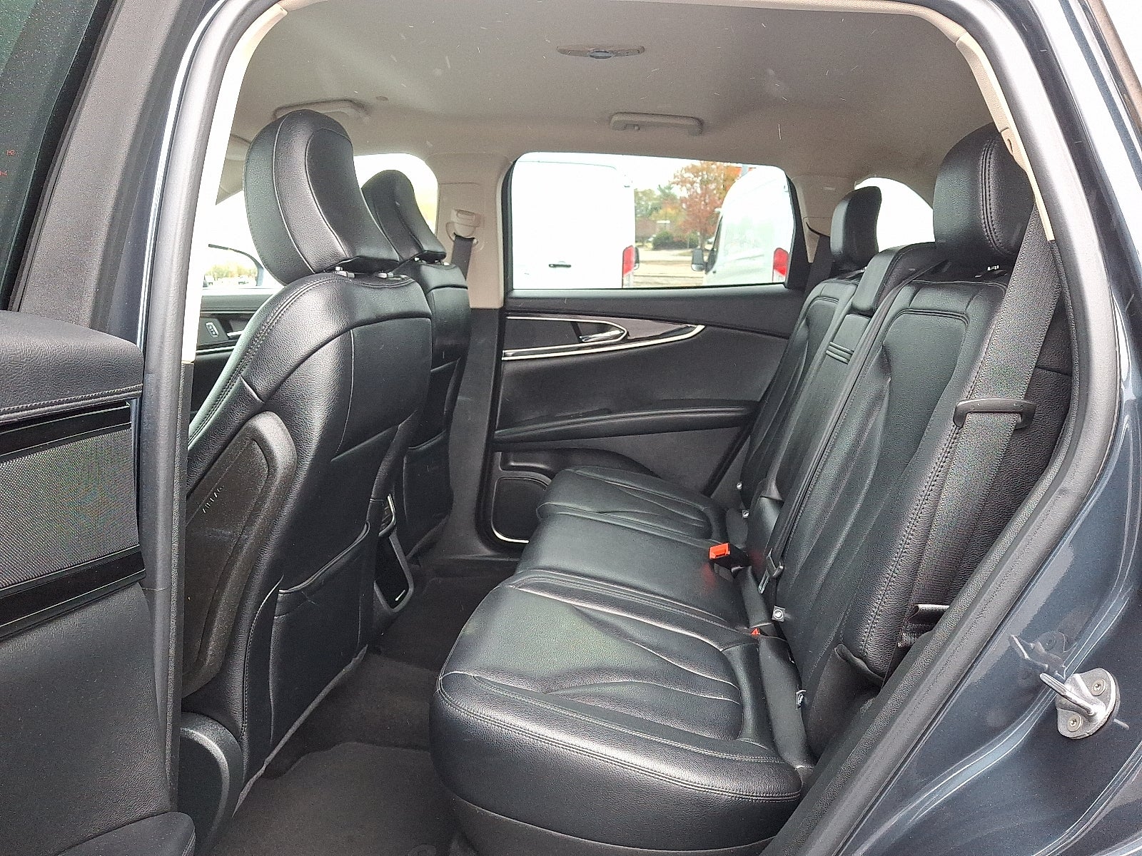 2022 Lincoln Nautilus Standard