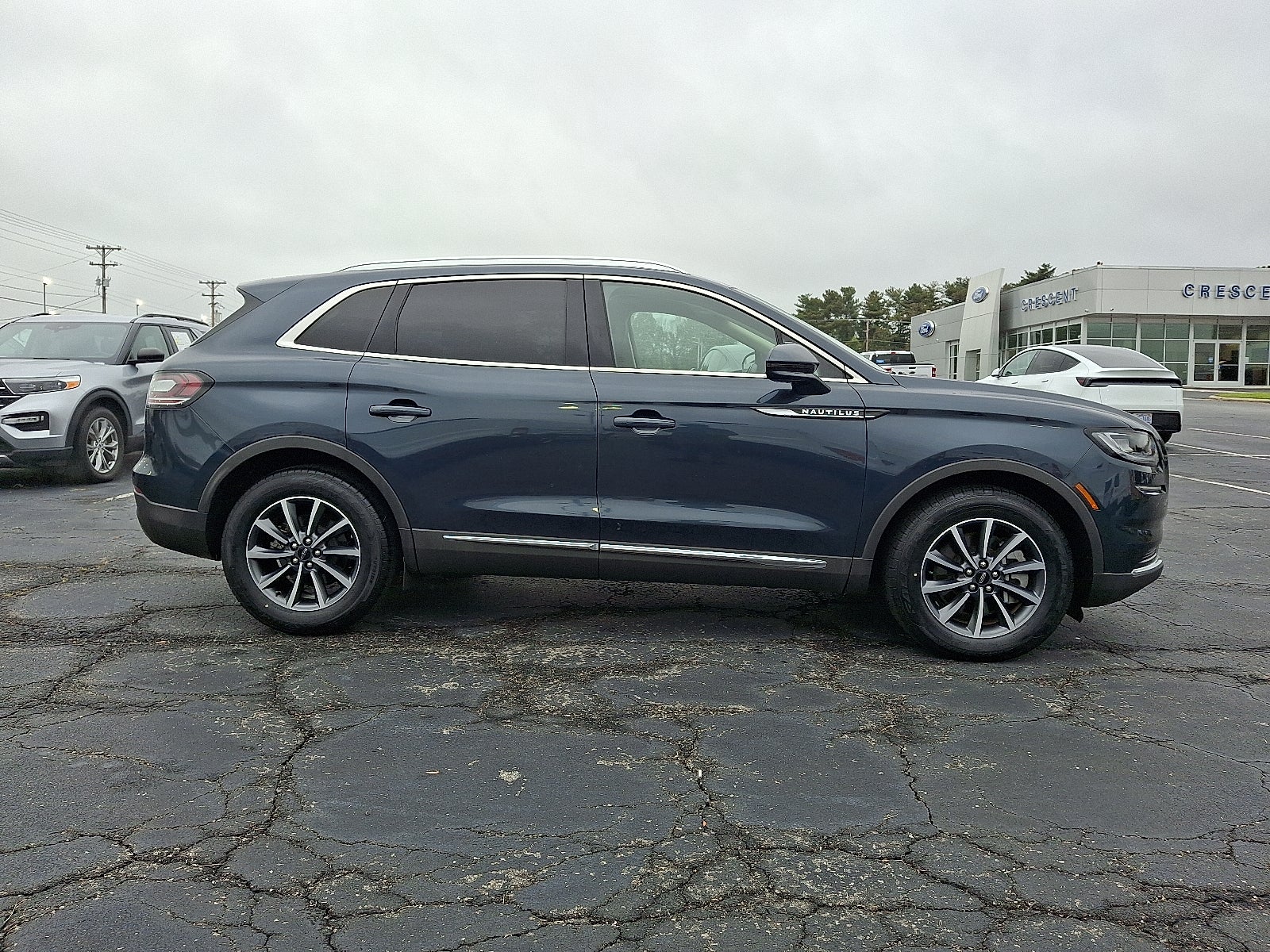 2022 Lincoln Nautilus Standard