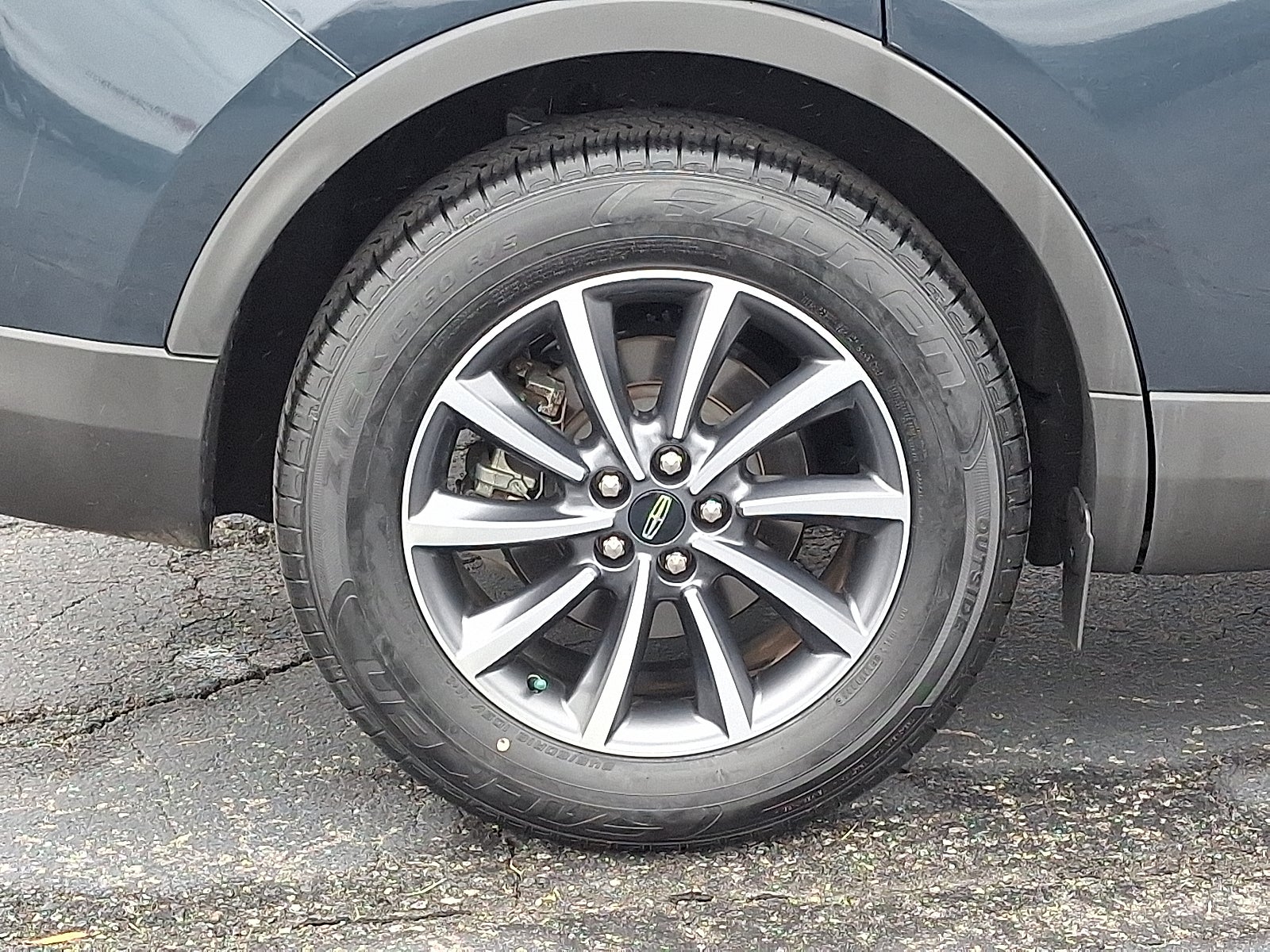 2022 Lincoln Nautilus Standard