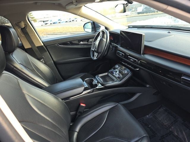 2021 Lincoln Nautilus Reserve