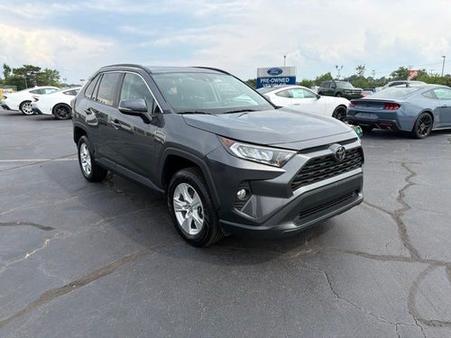 2020 Toyota RAV4 XLE
