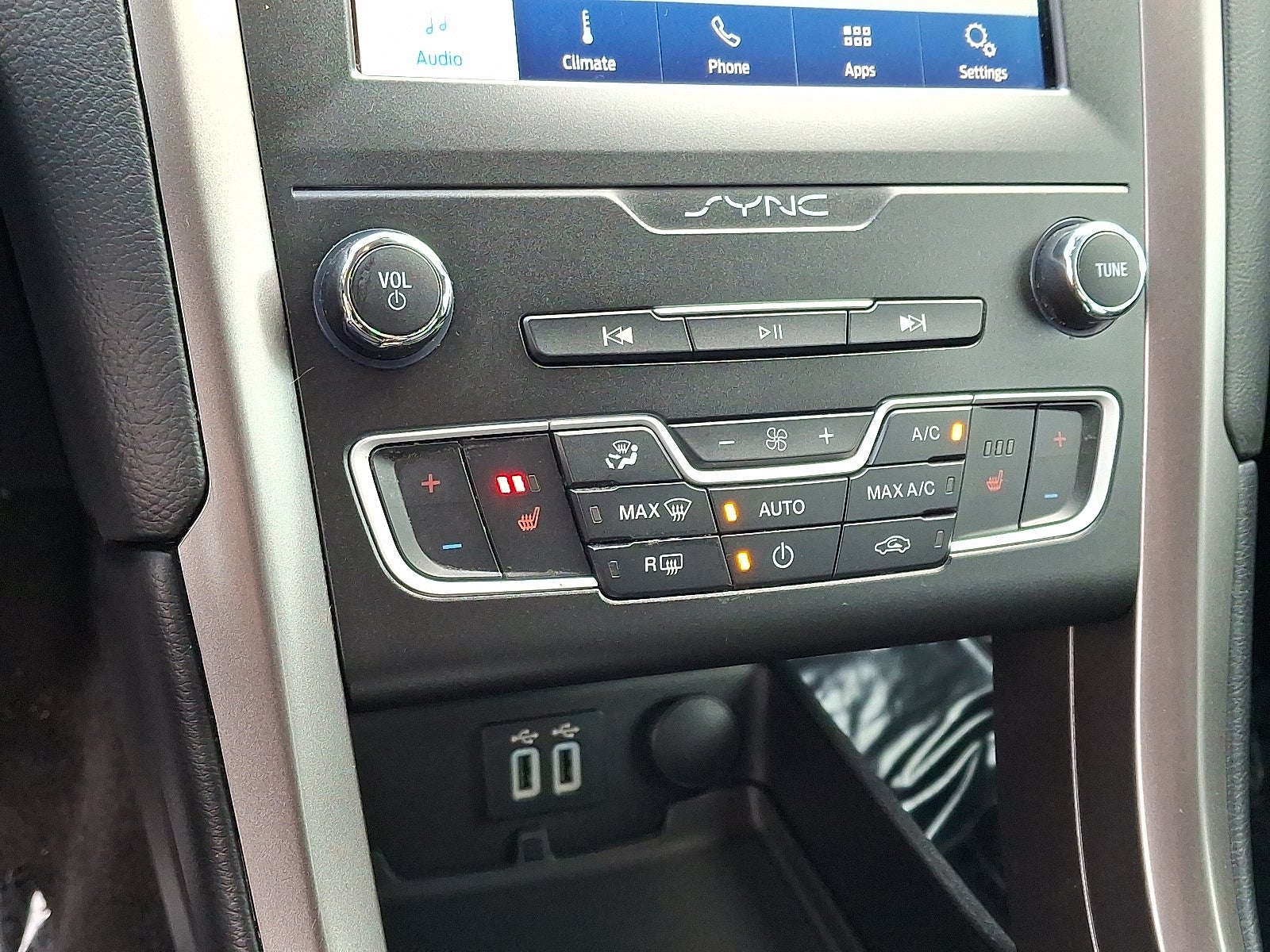 2020 Ford Fusion SEL