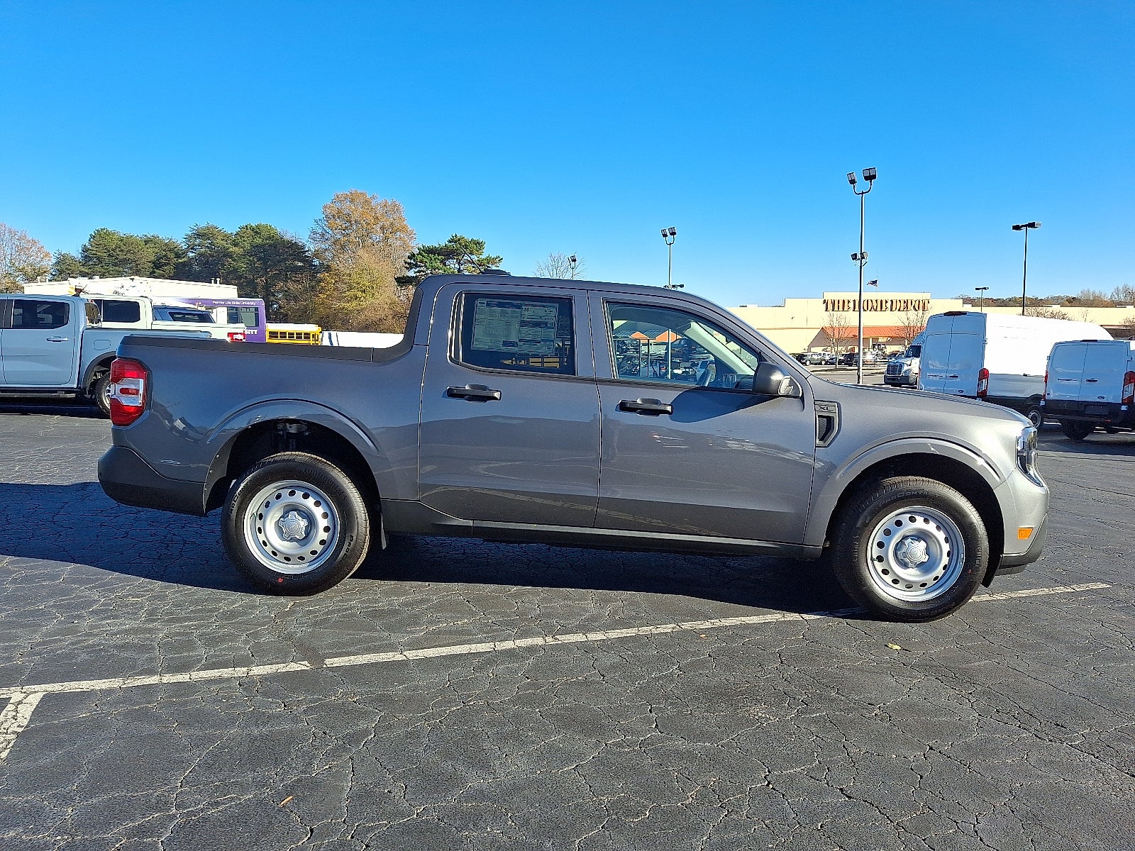 2025 Ford Maverick XL