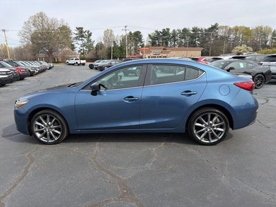 2018 Mazda Mazda3 Touring