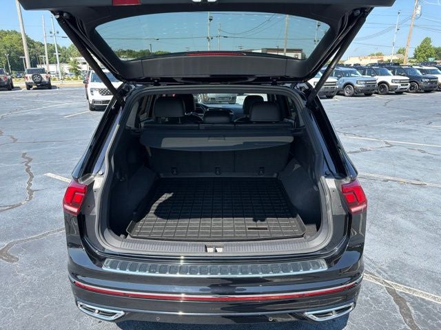 2024 Volkswagen Tiguan 2.0T SEL R-Line