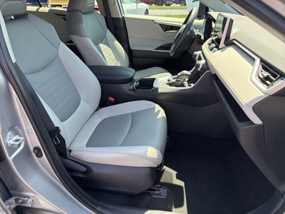 2023 Toyota RAV4 Hybrid XLE Premium