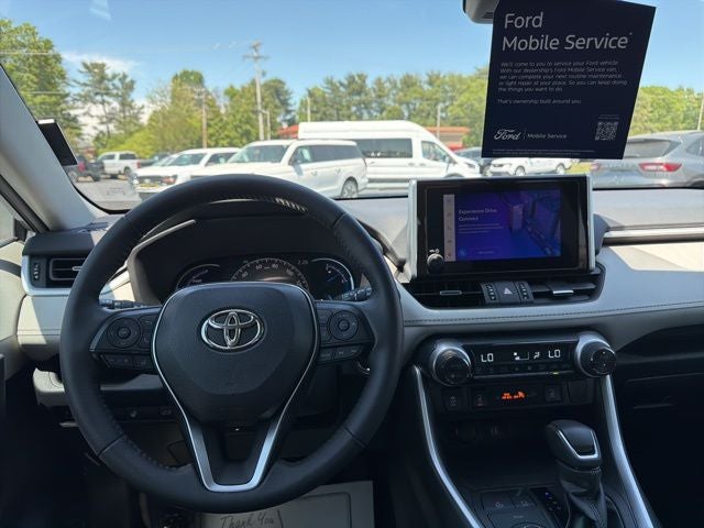 2023 Toyota RAV4 Hybrid XLE Premium