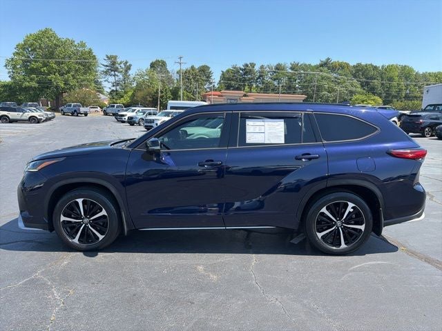 2022 Toyota Highlander XSE