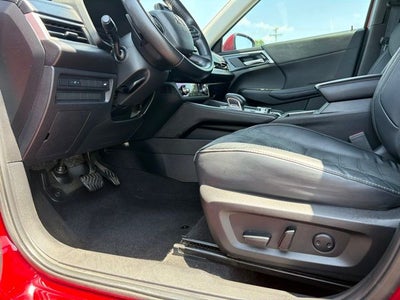 2022 Mitsubishi Outlander SE