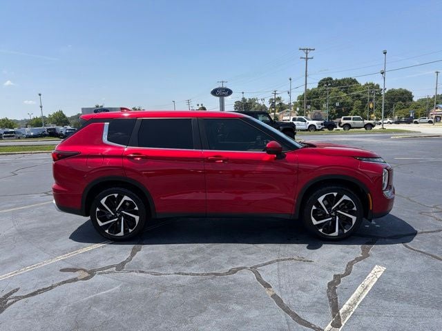 2022 Mitsubishi Outlander SE