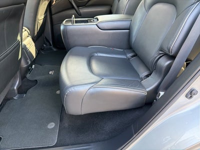 2023 INFINITI QX80 LUXE