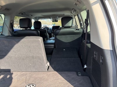 2023 INFINITI QX80 LUXE