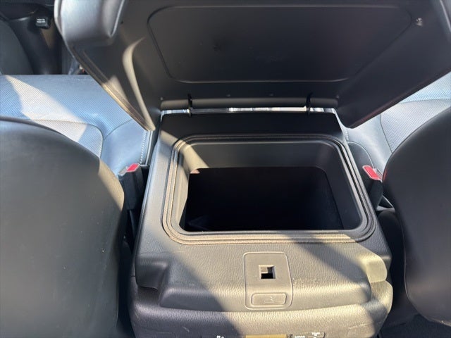 2023 INFINITI QX80 LUXE