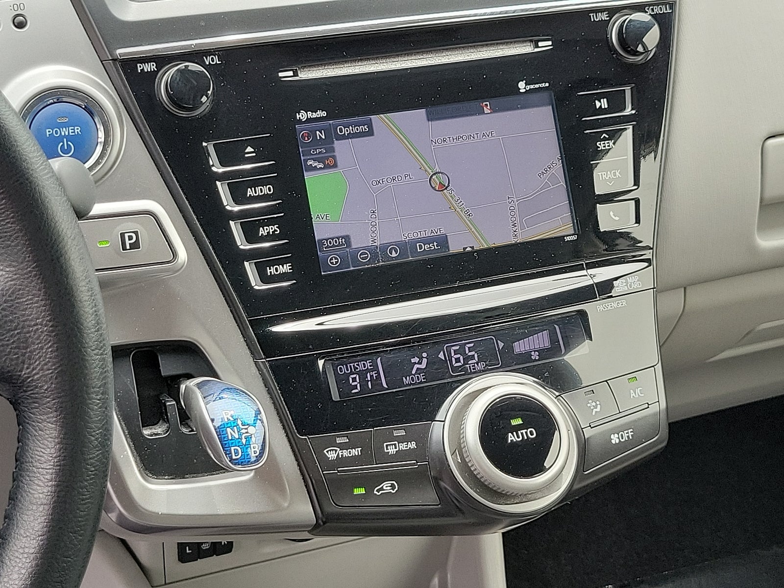 2015 Toyota Prius v Five